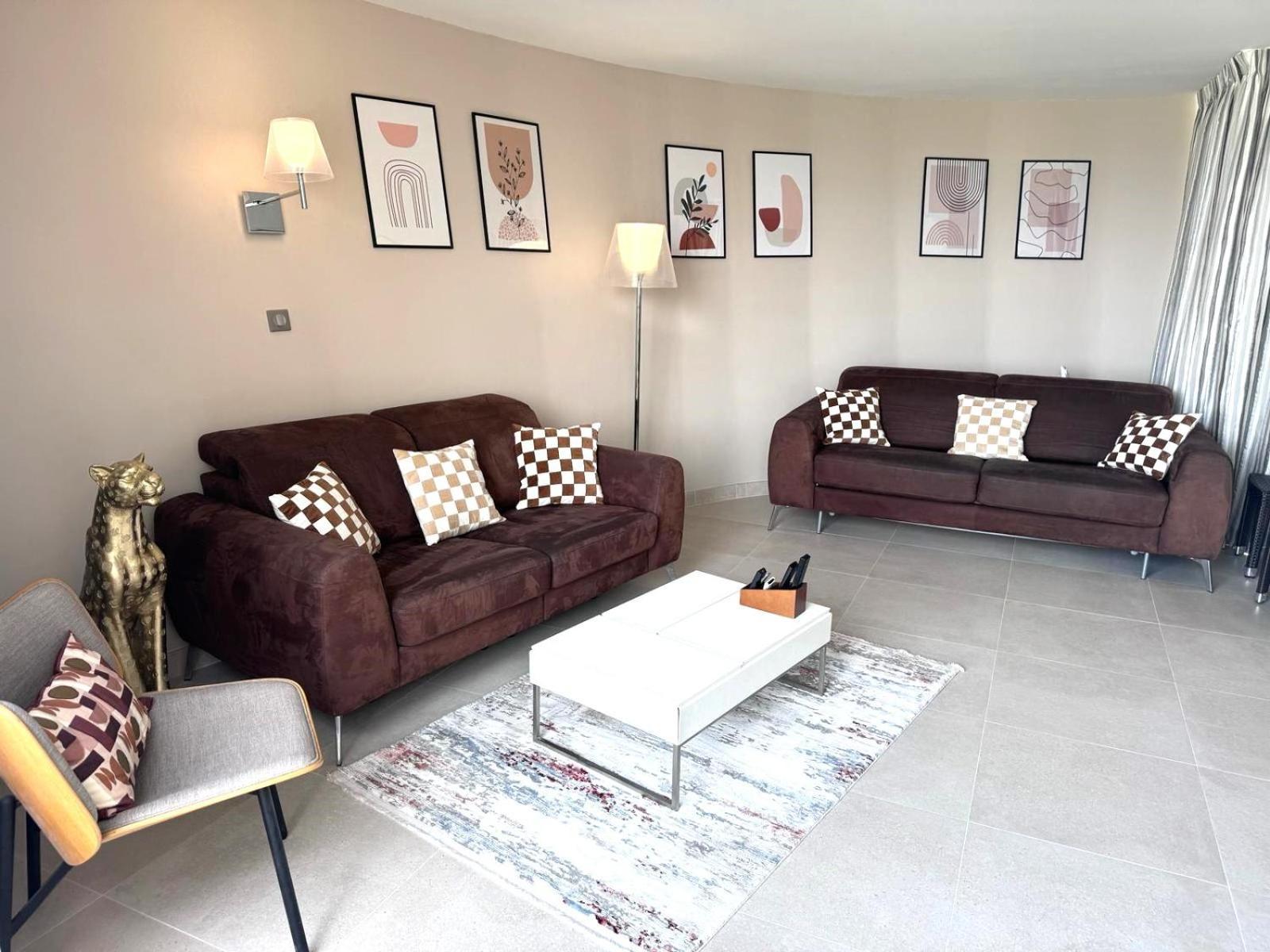 Penthouse Vue Mer Avec Rooftop,Jacuzzi,Et Parking Prive อองทีบส์ ภายนอก รูปภาพ