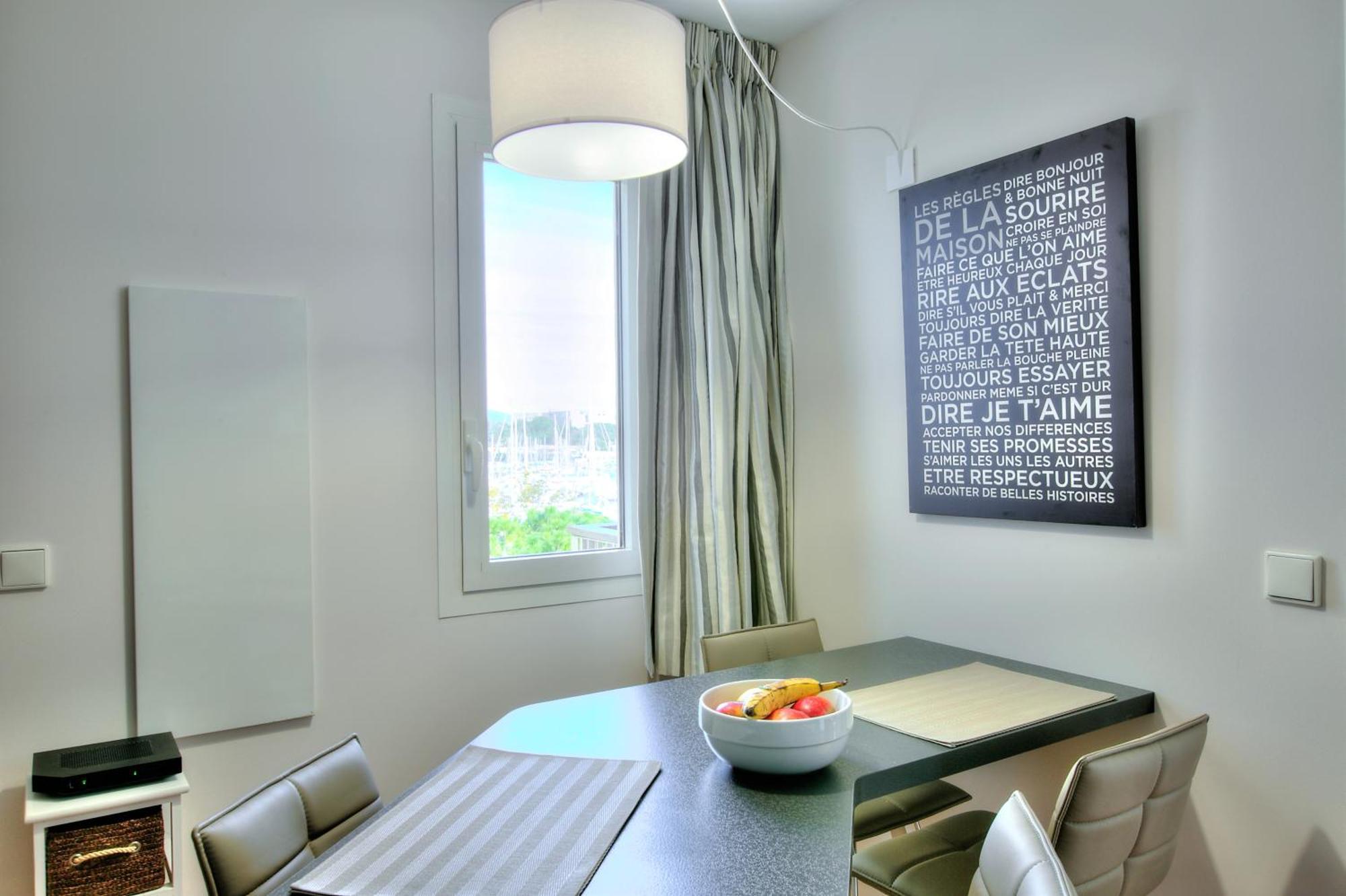 Penthouse Vue Mer Avec Rooftop,Jacuzzi,Et Parking Prive อองทีบส์ ภายนอก รูปภาพ