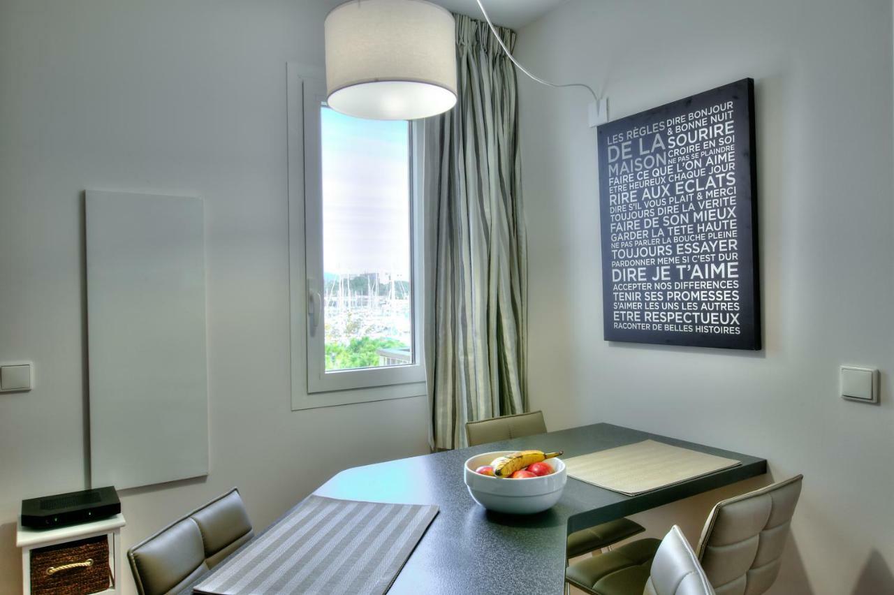 Penthouse Vue Mer Avec Rooftop,Jacuzzi,Et Parking Prive อองทีบส์ ภายนอก รูปภาพ